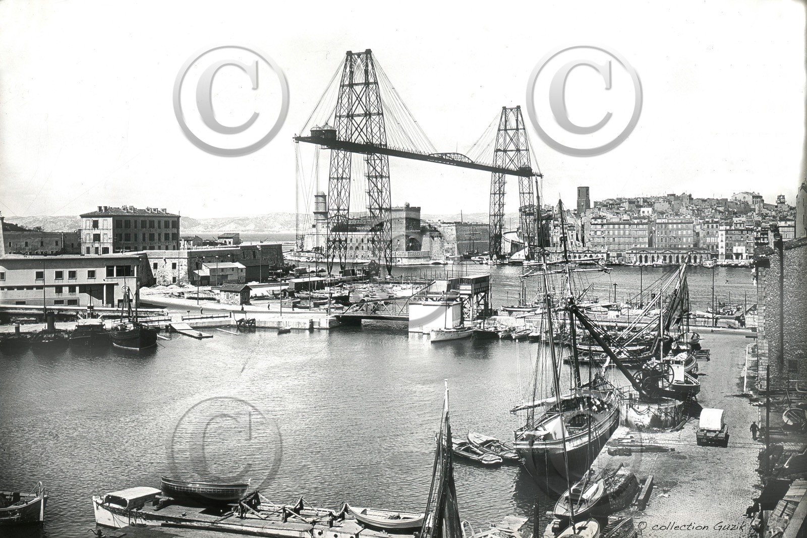 ref-plaques-1900009-b-bassin-carrenage-60x90-retouche-copie.jpg