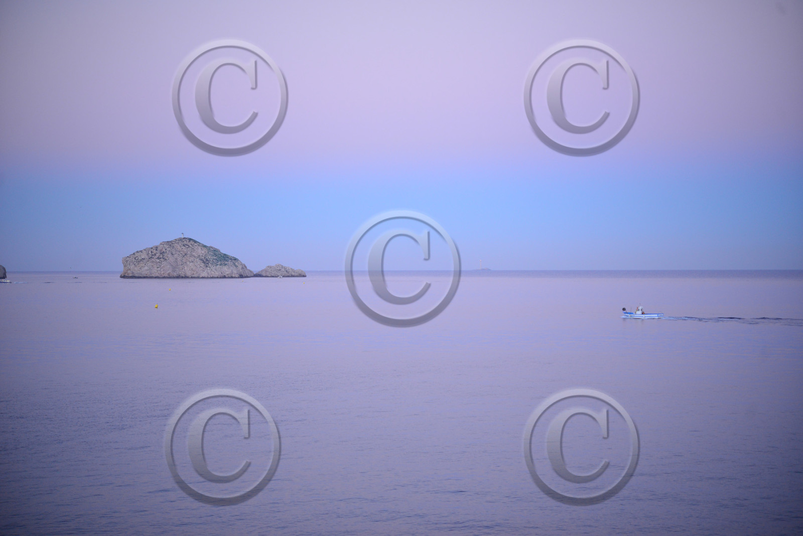 marseille-petit-matin-calanque-4460.jpg