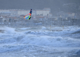 TEMPETE ZEUS MARSEILLE ,PLAGE DU PRADO,WINDSURF, PLANCHE À  VOILE
