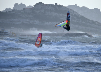 TEMPETE ZEUS MARSEILLE ,PLAGE DU PRADO,WINDSURF, PLANCHE À  VOILE