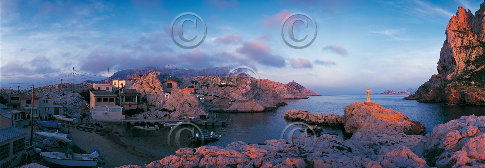 LES CROISETTES ,LA BAIE DES SINGES, MARSEILLE LES CALANQUESFORMAT 33 x 95cmTarif  sur stand et marché  25€
