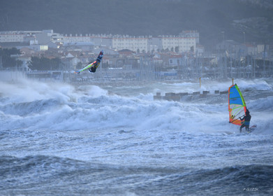 TEMPETE ZEUS MARSEILLE ,PLAGE DU PRADO,WINDSURF, PLANCHE À  VOILE