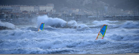 TEMPETE ZEUS MARSEILLE ,PLAGE DU PRADO,WINDSURF, PLANCHE À  VOILE
