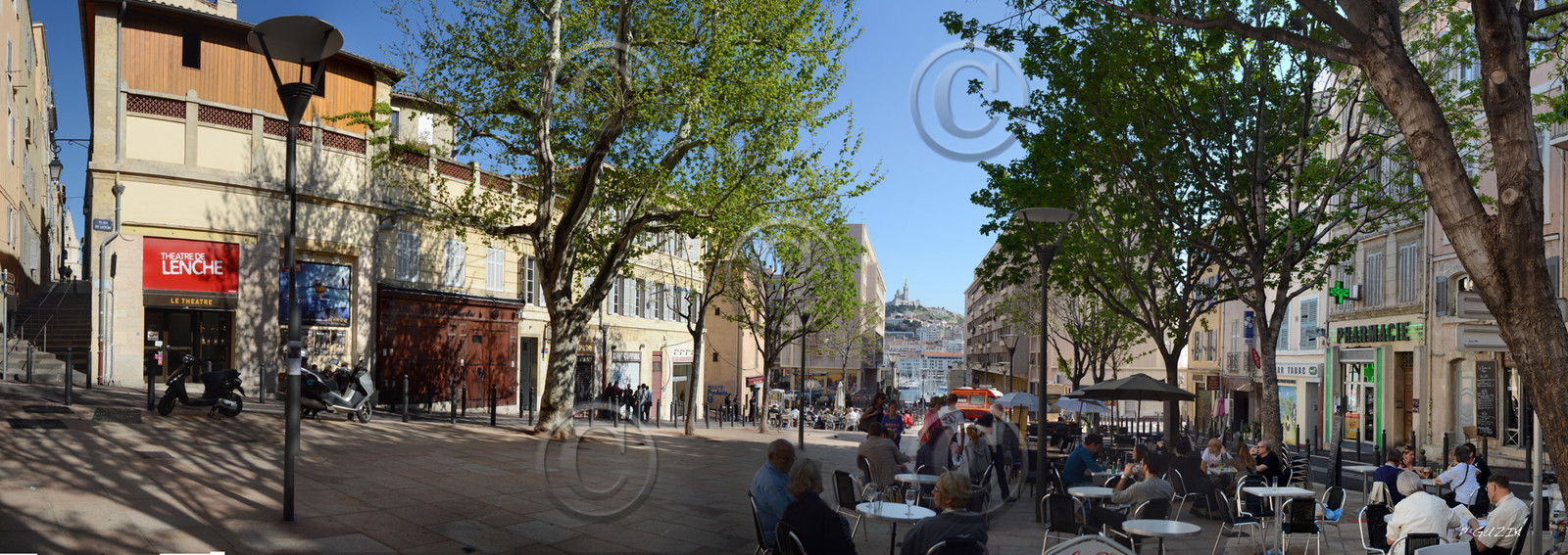 ref-689-33x95-place-de-lenche-le-paniier-marseille-.jpg