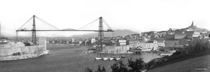 ref-150_273-panorama-entre-du-vieux-port-avec-transbordeur-1900-150X52 .jpg