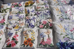 MARCHE D'ETE SUR LE VIEUX PORT