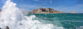 MISTRAL CHEMIN DES GOUDES  100X40 Calanques Provence Marseille photo couleurFORMAT DISPONIBLE    33X95cm ( et 20X60cm en vente direct uniquement )pas de telechargement disponible.A chaque format correspond une éditions limitée spécifique .© collection P GUZIKA titre indicatif suivant la finition, tarif encadré vente direct:33   x 95 cm   99€20   x 60 cm   39€disponible en  30 X10 cm  sur stand en vente directDISPONIBLE SUIVANT STOCK -  CRÉATION JOURNALIERE  -