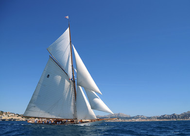 ref-683-marseille-phocean-50x70-voile-et-voilier-moonbean-vp-2012-2312.jpg