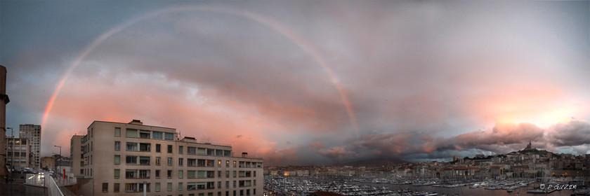 site-ref-660-arc-en-ciel-orange-marseille-vieux-port-.jpg