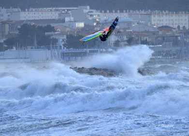 TEMPETE ZEUS MARSEILLE ,PLAGE DU PRADO,WINDSURF, PLANCHE À  VOILE