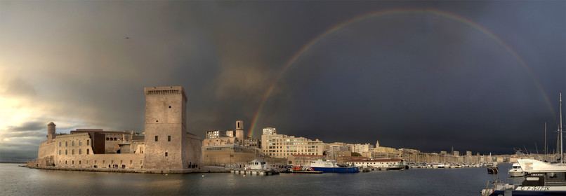 site-ref-653-arc-en-ciel-vieux-port-marseille-tour-du-rois-rene-.jpg