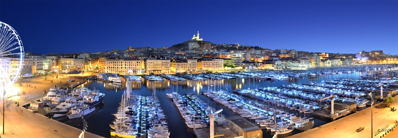 NATALIECOMMANDE EN 33X95CM CADRE 4CM NOIR TARIF 99€ ACCOMPTE  30€  MISE EN ROUTE. --  RESTE 69€ À LA LIVRAISONMARSEILLE DE NUIT ETOILES de la demie roue et marchant de cacahuète au figuierby night  Marseille Provence photo couleurFORMAT DISPONIBLE  150X52cm  33X95cm ( et 20X60cm en vente direct uniquement )pas de telechargement disponible.A chaque format correspond une éditions limitée spécifique .© collection P GUZIKA titre indicatif suivant la finition, tarif encadré vente direct:150 x 52 cm 180€33   x 95 cm   99€20   x 60 cm   39€disponible en  30 X10 cm  sur stand en vente directDISPONIBLE SUIVANT STOCK -  CRÉATION JOURNALIERE  -