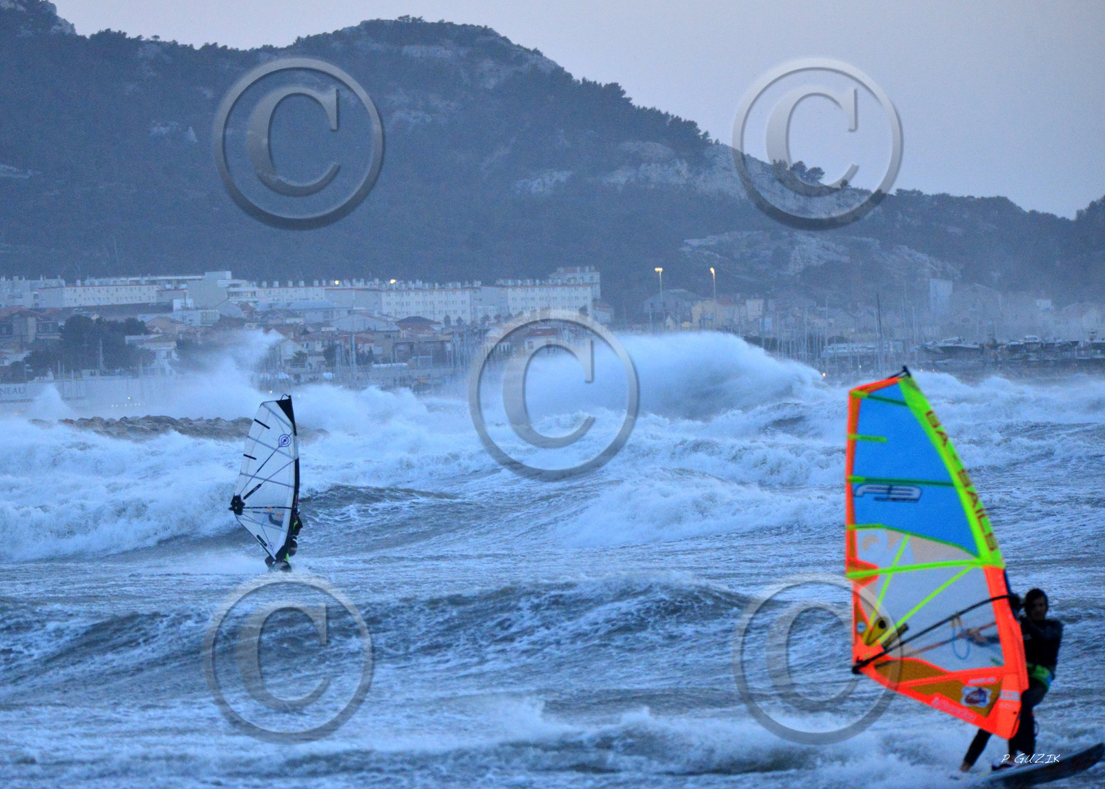 TEMPETE ZEUS MARSEILLE ,PLAGE DU PRADO,WINDSURF, PLANCHE À  VOILE
