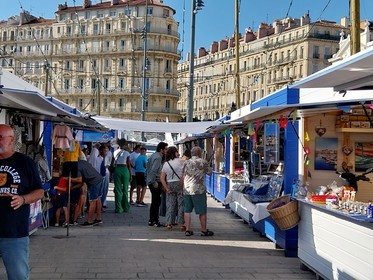 2023 l'année derniere sur le Vieux Port  de Marseille