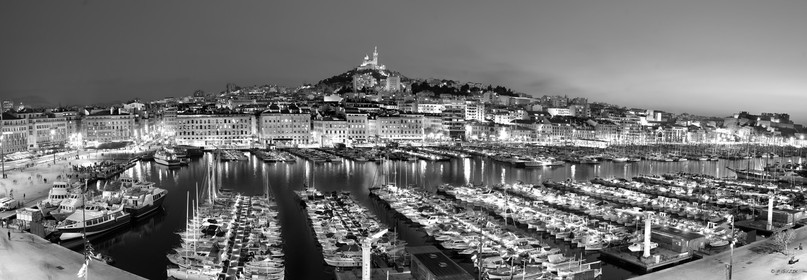 MARSEILLE BLACK  ,plein format sans la roueFORMAT DISPONIBLE  150X52cm  33X95cm ( et 20X60cm en vente direct uniquement )pas de télèchargement disponible.A chaque format correspond une éditions limitée spécifique .© collection P GUZIKA titre indicatif suivant la finition, tarif encadré vente direct:150 x 52 cm 180€33   x 95 cm   99€20   x 60 cm   39€
